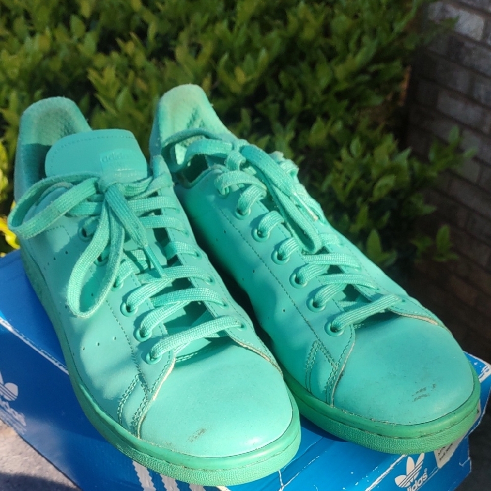 VINTAGE ADIDAS Original Vintage Green Sneakers